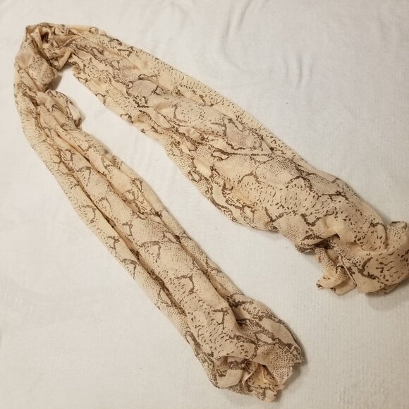 Set of 6 Scarfs Circle & Regular Scarves Variety Cheetah/Purple/Animal/Grey/Pink - Picture 4 of 10